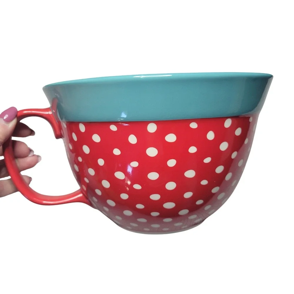 Pioneer Woman Red Polka Dot Turquoise Rim Stoneware Mixing Bowl Spout Handle